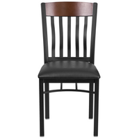 Chaise de restaurant de la série Eclipse en métal noir et bois de noyer avec dossier vertical et siège en vinyle noir-Ensemble de 2 chaises de salle à manger en métal