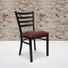 Flash Furniture - Chaise de restaurant de la série HERCULES en métal noir avec dossier échelle - siège en vinyle bourgogne-Cadre en acier de calibre 18